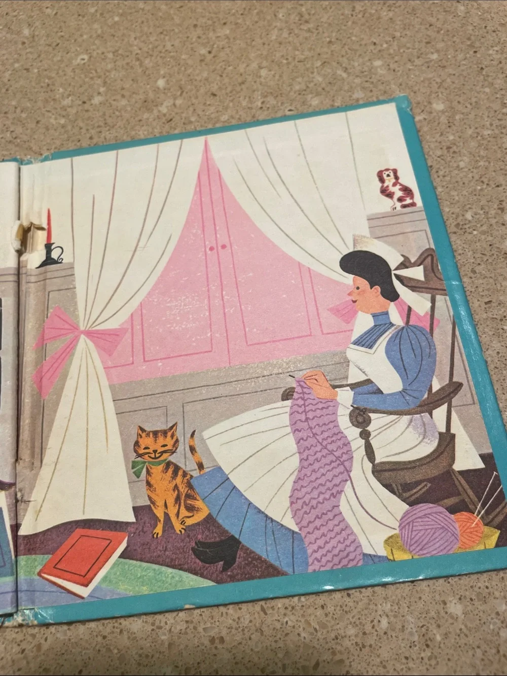 A Child's Garden of Verses Kids Book - Teal and Pink Cover